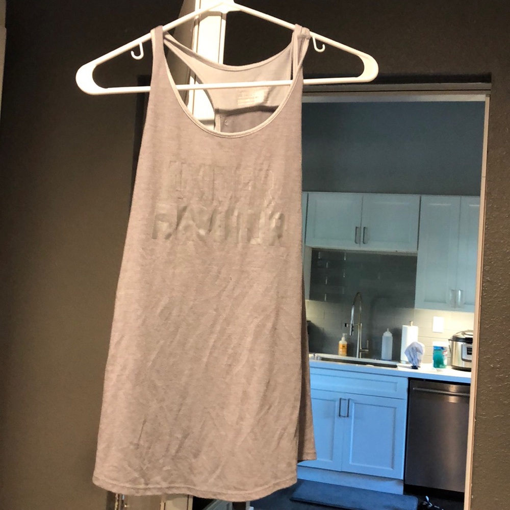 UNDER ARMOR TANK